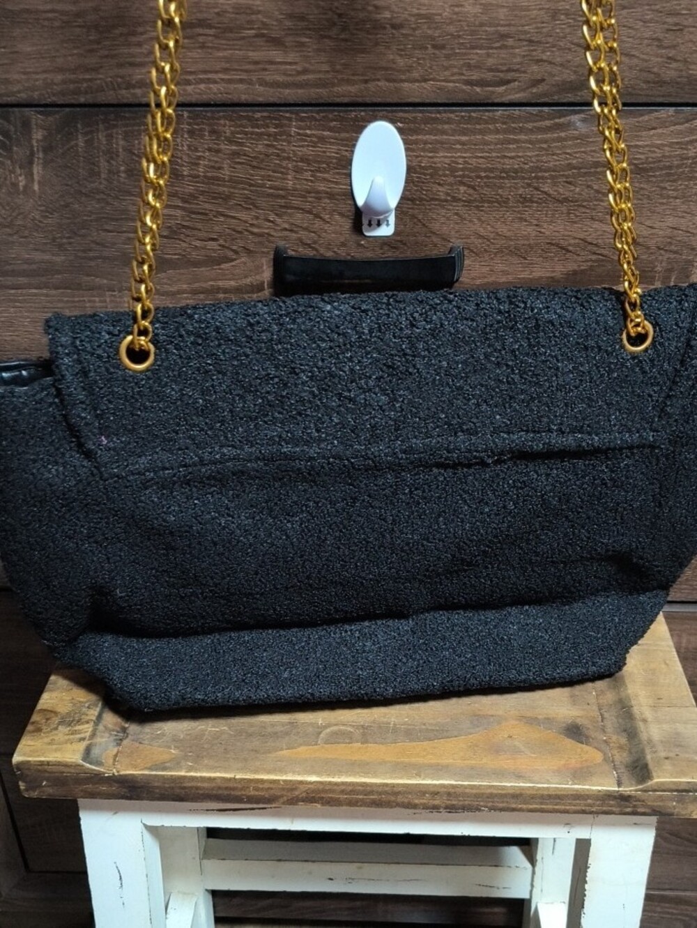 Black Chain-Shoulder Women's Bag with Gold Hardware - Picture 4 of 7